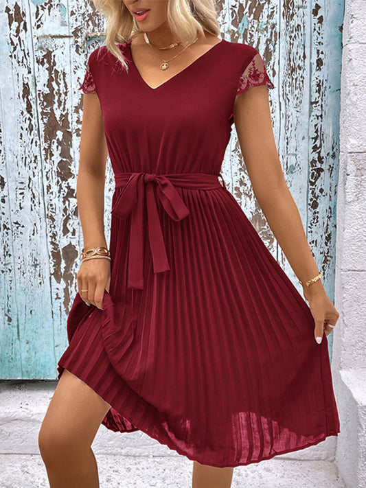New women's lace stitching solid color pleated dress